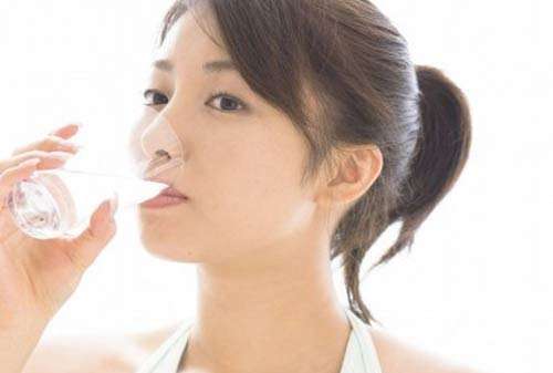 便秘会导致长痘吗？